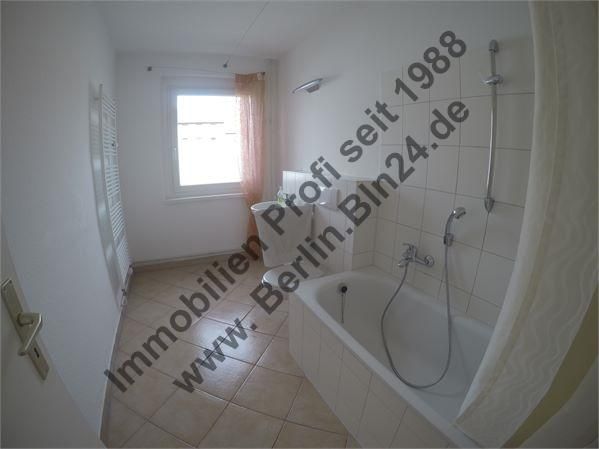Wohnzimmer Balkon Südseite -2er WG geeignet – GP - GP - 15.08.2016 252