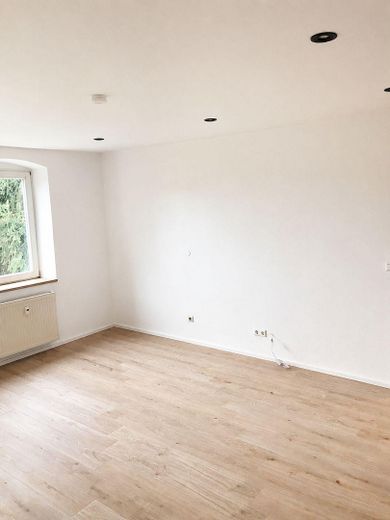 Helle und moderne 2-Zimmer-Wohnung mit Balkon in Außernzell – Foto 10