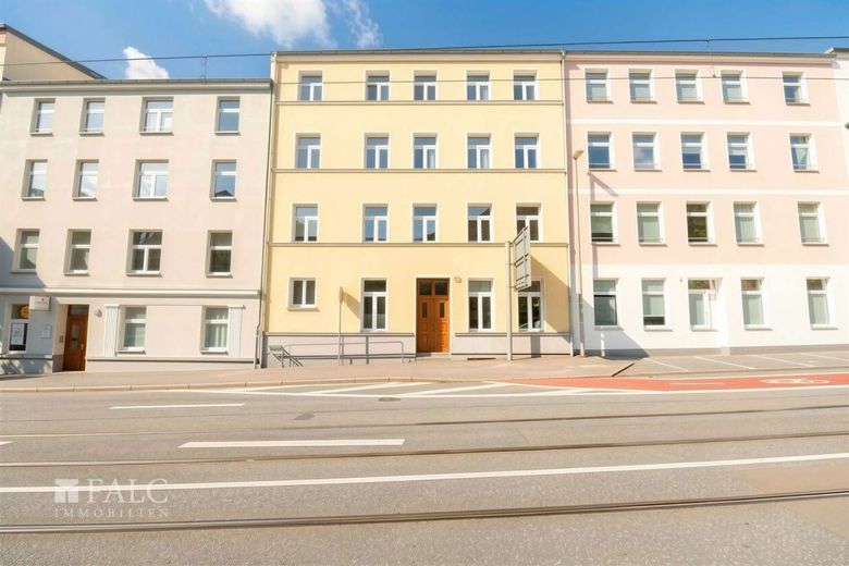 +++ Stabile Rendite in der Landeshauptstadt: 8 Wohneinheiten in der Paulsstadt +++ – Frontansicht