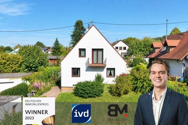 Doppelhaushälfte in Neusäß-Westheim | großer Garten, Balkon & Garage