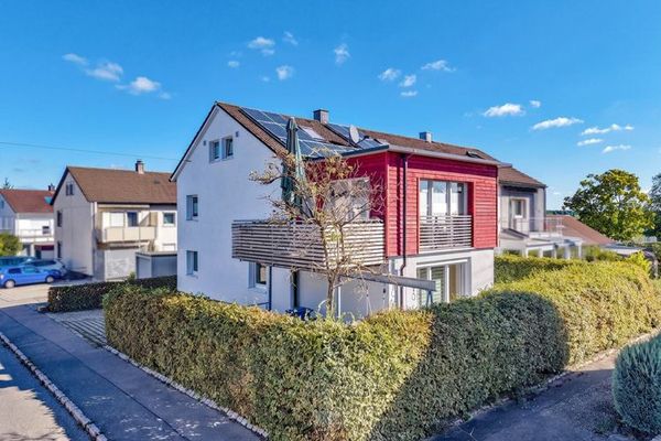 2-Familienhaus - bezugsfertig wohnen, Mieteinnahmen nutzen, Zukunft sichern