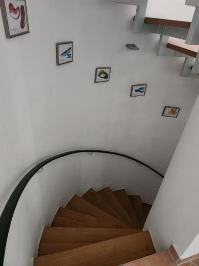 Reihenhaus Kelkheim Stadtmitte super Lage 120m2 – Treppe OG zum EG