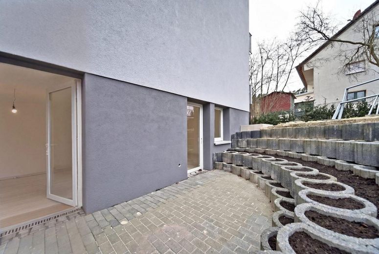 Appartamento maisonette con terrazza, giardino e balcone – senza provvigione ad Alterlangen – Foto 44