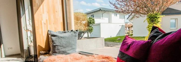 STRKERE LIJNEN, OPEN LEVEN