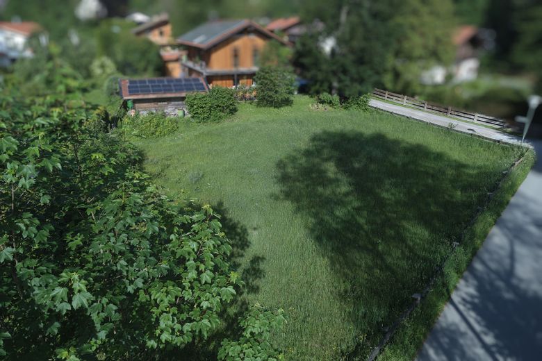 Baugrundstück - Baulücke - voll erschlossen – SO (aufgenommen 09.00 Uhr )
