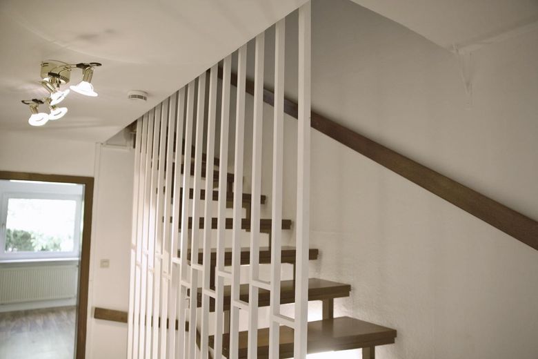 від приватного власника – Treppe zum OG
