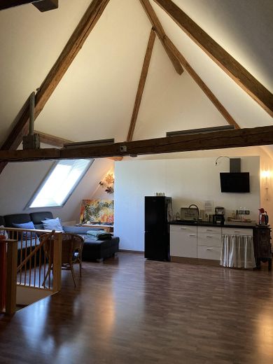 Seminarraum mit Küchenzeile