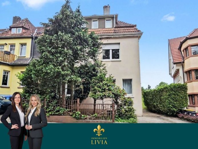 Gepflegtes Mehrfamilienhaus mit 3 Wohneinheiten in TOP Lage am Petersberg – Foto 1