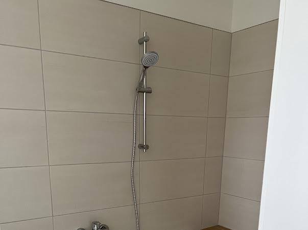 3-Raumwohnung mit PKW-Stellplatz, Küche und Keller – Foto 8