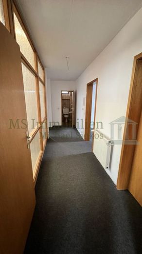 *** Bürohaus in Stadtmitte *** – EG Flur Ansicht 1