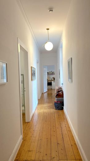 Großzügige 4-Zimmer-Altbauwohnung im Herzen des Dortmunder Kreuzviertels – Diele