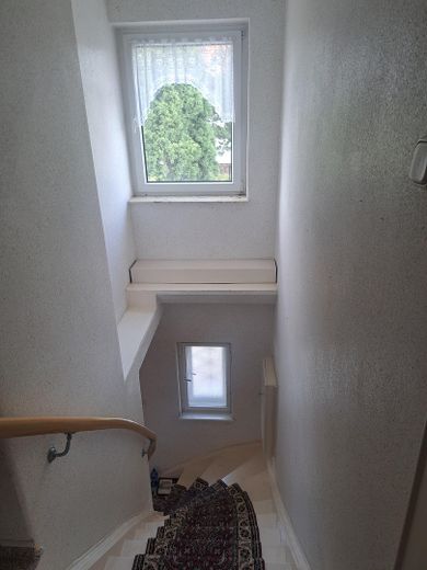 Treppe zum Obergeschoss