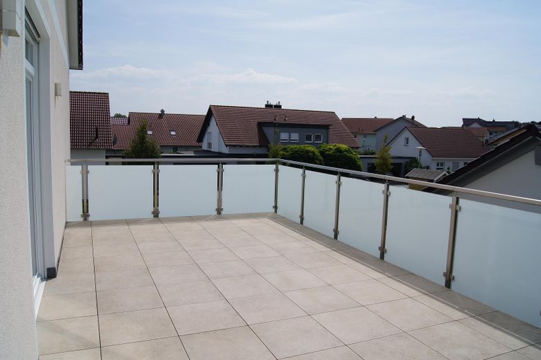 Haus mit viel Wohnraum – Foto 13