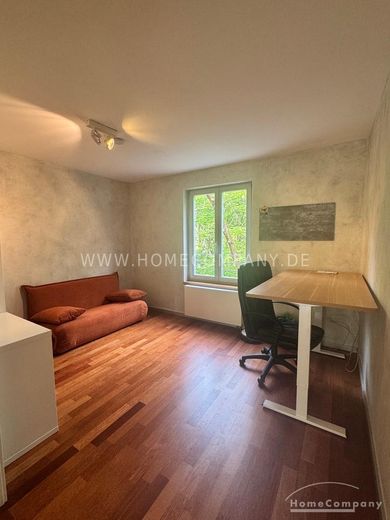 Moderne, helle Loftwohnung mit Süd-Balkon am Kustermann Park – zentral  &  ruhig – f49af678829d9866c6a764722c6c45e0d5329758.jpg