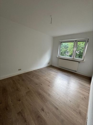 Helle 3-Zimmer-Wohnung mit Balkon in Stuttgart-Ost – Foto 7