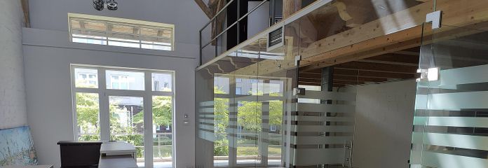 Loft-Büro in der Frachthalle – Erdgeschoss