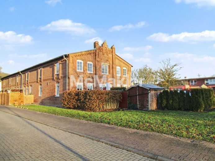 Mehrfamilienhaus in Groß Kedingshagen – Substanzstark & laufend saniert – Foto 1