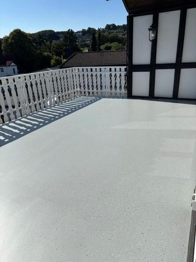 Traumblick übers Ennepetal mitten in Voerde – Balkon
