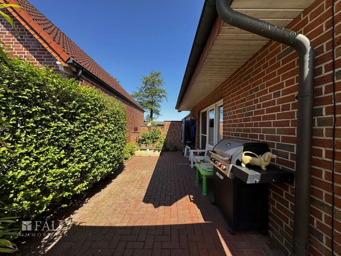 Appelhülsen - 5 Zimmer Doppelhaushälfte mit Garten und Carport – Terrasse