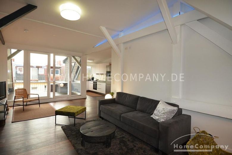 Großes und helle 2-Zimmer-Dachgeschoss in Neukölln, möbliert – 77f14a1919e57139cc1ba43774ec719206f7104b.jpg