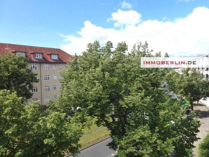 IMMOBERLIN.DE - Helle Westend-Wohnung mit Pkw-Stellplatz nahe Brixplatz – Foto 1