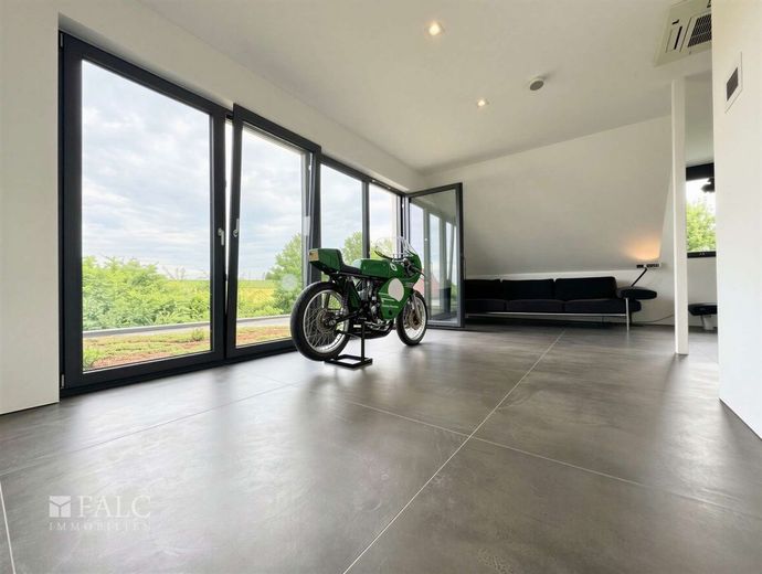 Luxus trifft Privatsphäre - Exklusive Villa mit Pool in begehrtester Lage von Worms – Galerie Obergeschoss