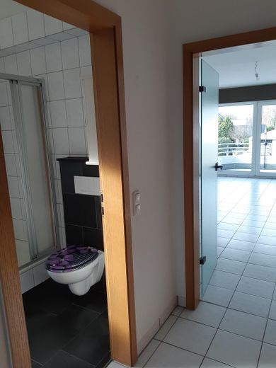 H`rath-Straß,mod.Komf.-Mais-Whg.ruhig, Südbalkon, 2.OG – 1. Ebene