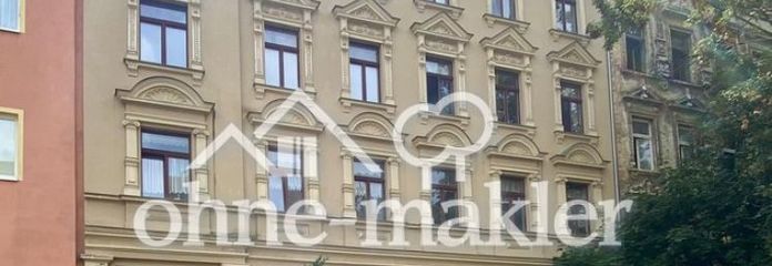 Spacious 2-room apartment with balcony and elevator