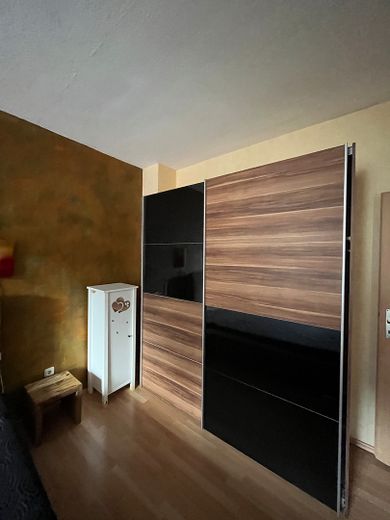 Zentral in Oberammergau- 3 Zimmer- Balkon mit Bergblick- 83qm - 1.OG – Schlafzimmer