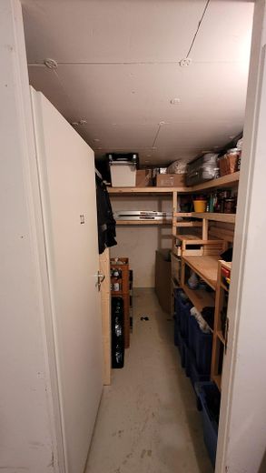 Provisionsfreie, energieeffiziente 3,5-Zimmer-Maisonette-Wohnung auf der Schillerhoehe in Marbach – Abstellraum / Keller