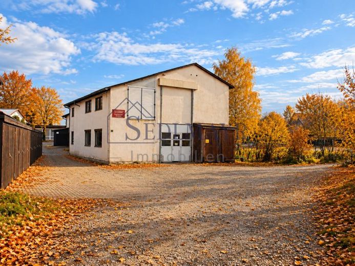 VERMIETUNG: Vielseitige Gewerbehalle in Andechs - Lager, Produktion, Büro auf zwei Etagen! – Foto 1