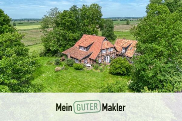 Einzigartiges Fachwerk-Anwesen mit Bauland, Gartenidylle & wohnlicher Zusatzfläche