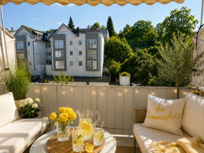 Ihr Sommerplatz- attraktive 3- Zimmer-Wohnung, ab sofort bezugsfrei! – Foto 1