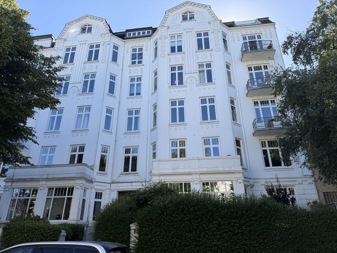 Zentral und ruhig gelegene 5 Zimmerwohnung in Hohenfelde – Ansicht