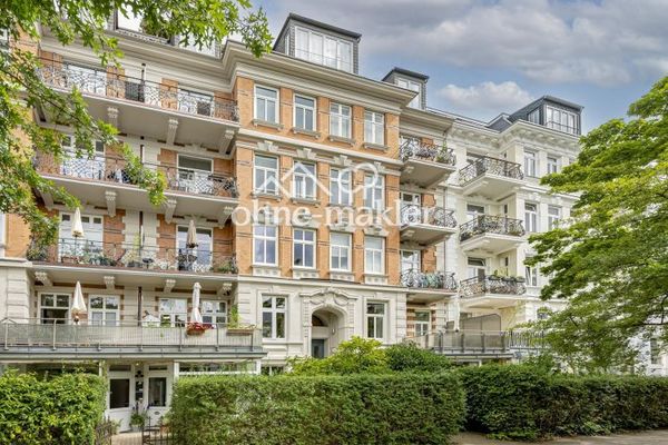 Bezugsfertiger Altbau mit Süd-West-Balkon, Weitblick & Jugendstil-Charme