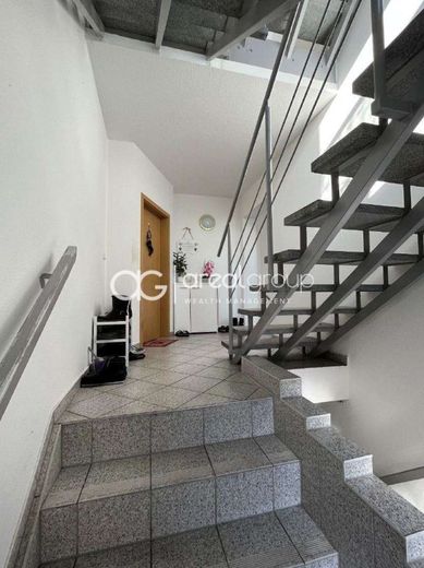 Gepflegtes Wohnhaus in beliebter Lage in Halle (Saale) – Treppenhaus