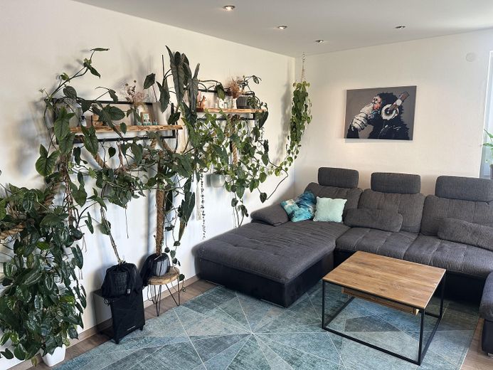 Klimaanlage! Smart-Home Traum in moderner 3-Zimmer Wohnung – Wohnzimmer 2
