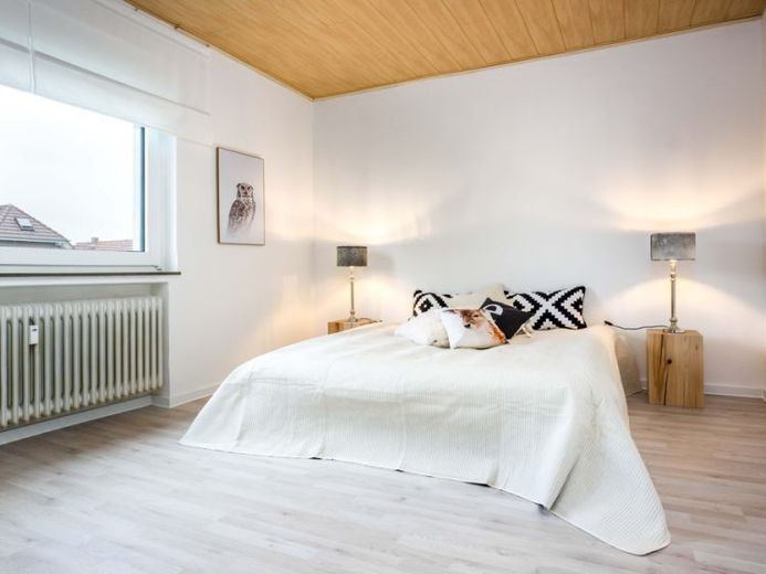 Hoher monatlicher Überschuss bei attraktiver 3 Zimmer Wohnung in der Nähe von Leipzig! – Foto 1