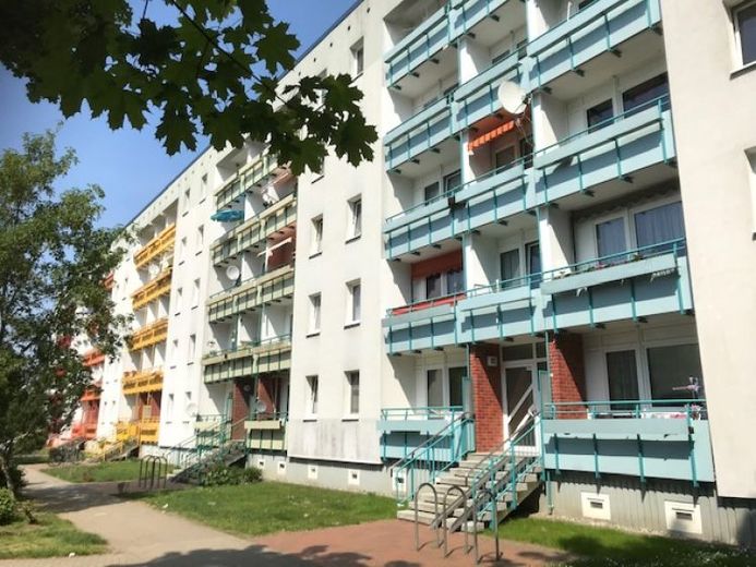 Für ihre kleine Familie, mit EBK! – Foto 1