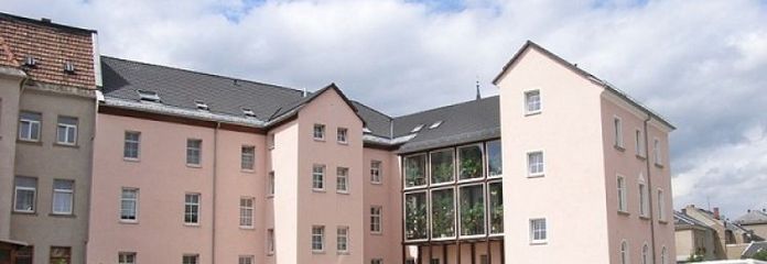 Se vende amplio y luminoso piso de 2 habitaciones