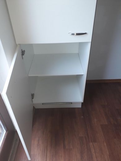 Küchenschrank