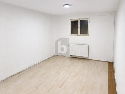 DREI EINHEITEN MIT POTENZIAL – 1784475366_976e9dc.jpg