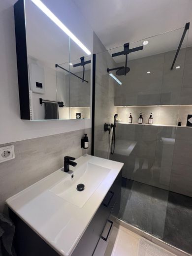Badezimmer 1 