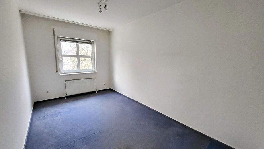 Neuer Preis ! RMH mit Garage, 2 Balkonen, Garten und Terrasse – Schlafen 3 OG