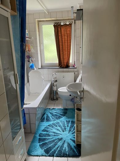 Helle, gemütliche 3-Zimmer-Wohnung, mit Balkon – Foto 8