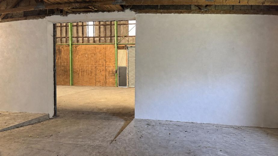 Ca. 683 m² Lagerhallen mit ca. 1700 m² Freifläche – teilbar – von privat – Photo 8