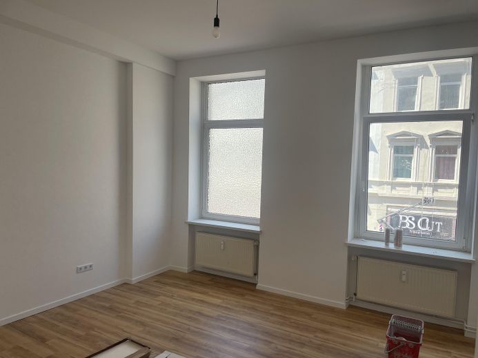 Kernsanierte Fünfzimmerwohnung mit 141 Quadratmetern Wohnfläche in der Innenstadt – Zimmer B