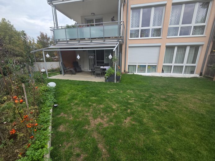 🏡 Atrakcyjne 4-pokojowe mieszkanie własnościowe z dużym ogrodem w Bad Krozingen – Zdjęcie 5
