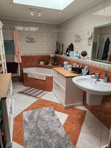 العمل والسكن في منطقة بيرغيش على الطريق السريع A3 – الصورة 9