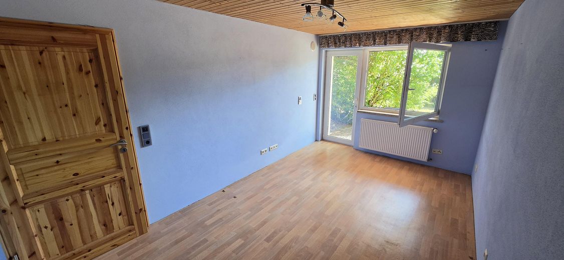 Idillio familiare spazioso a Ebern – completamente ristrutturato nel 2007 e confortevole – Kind 1 UG